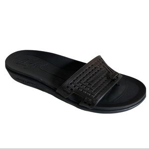 Donald J. Pliner Black Sandal Slide